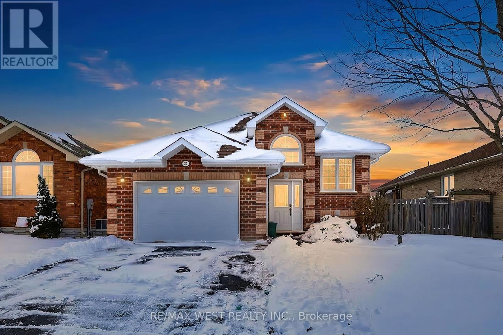 Detached at 20 EAKINS CRESCENT, Kawartha Lakes (Lindsay)