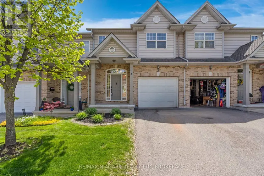 Townhouse at 3 - 5200 DORCHESTER ROAD, Niagara Falls