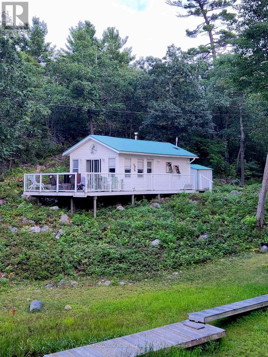 Detached at TP IS 2300 GEORGIAN BAY, Northeastern Manitoulin and The Islands