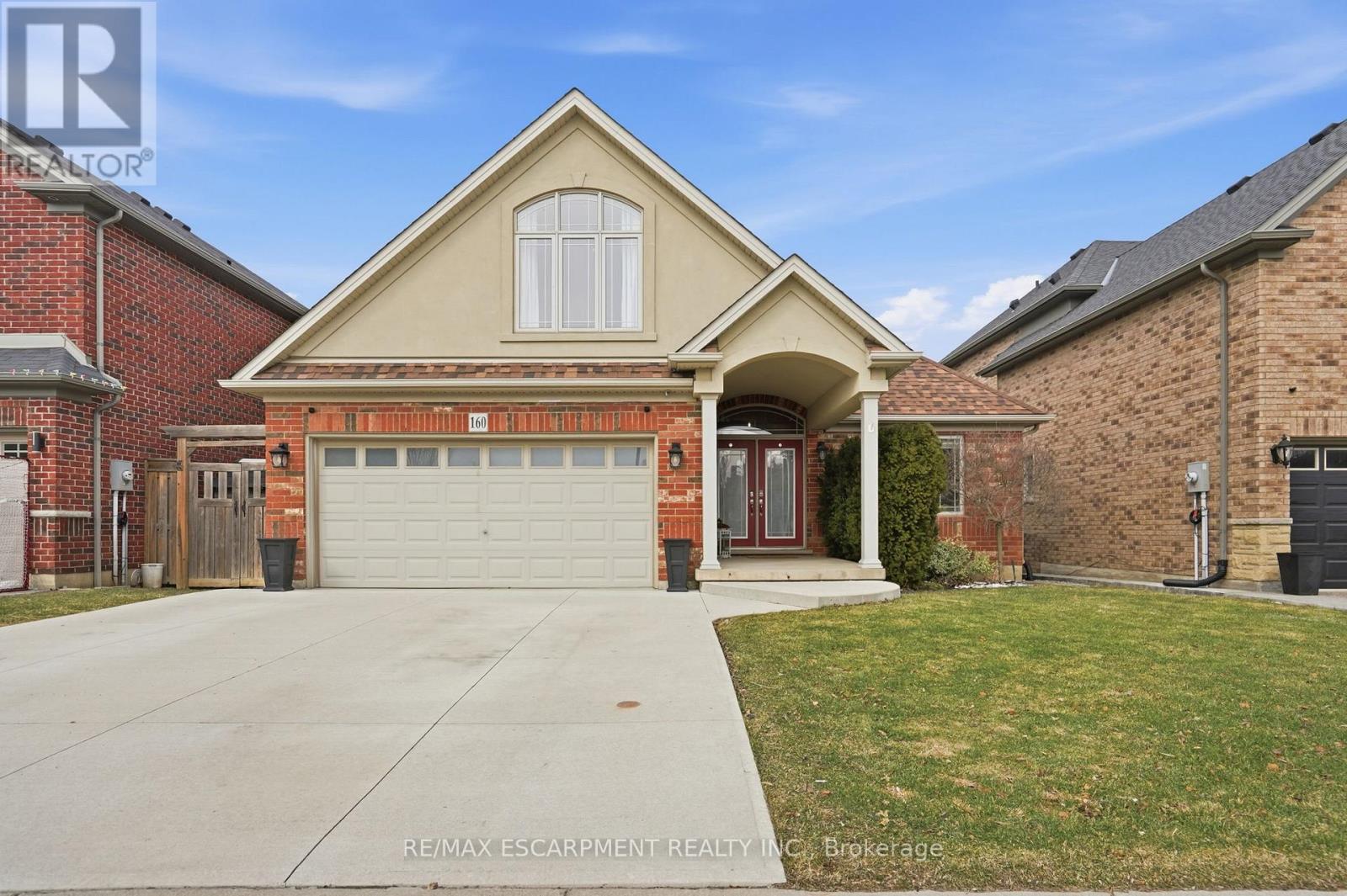 Detached at 160 FESTIVAL WAY, Hamilton