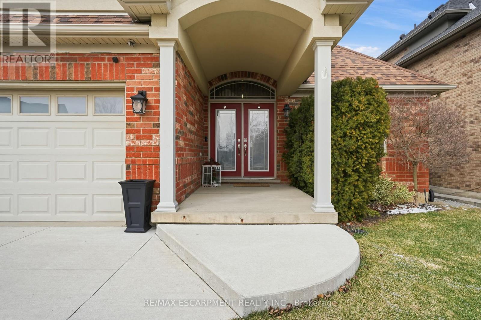 Detached at 160 FESTIVAL WAY, Hamilton