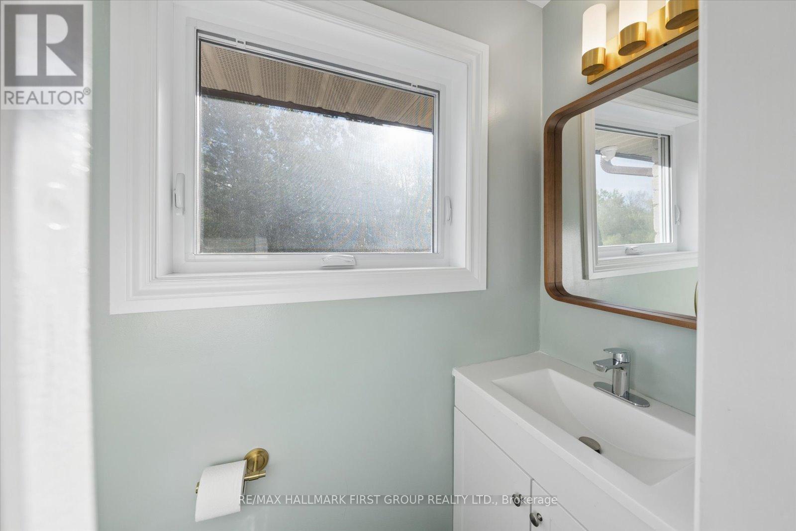 Detached at 2720 CASTLE HILL DRIVE, Hamilton Township