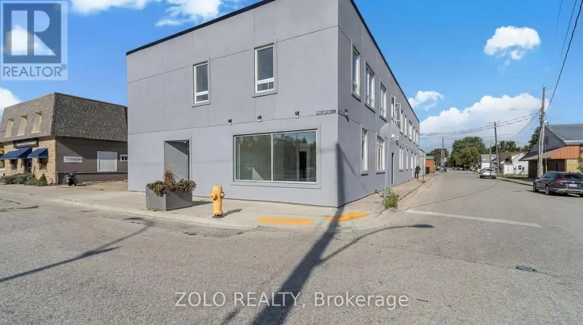 Multiplex at UNIT # 1 - 206 WELLINGTON STREET, Chatham-Kent