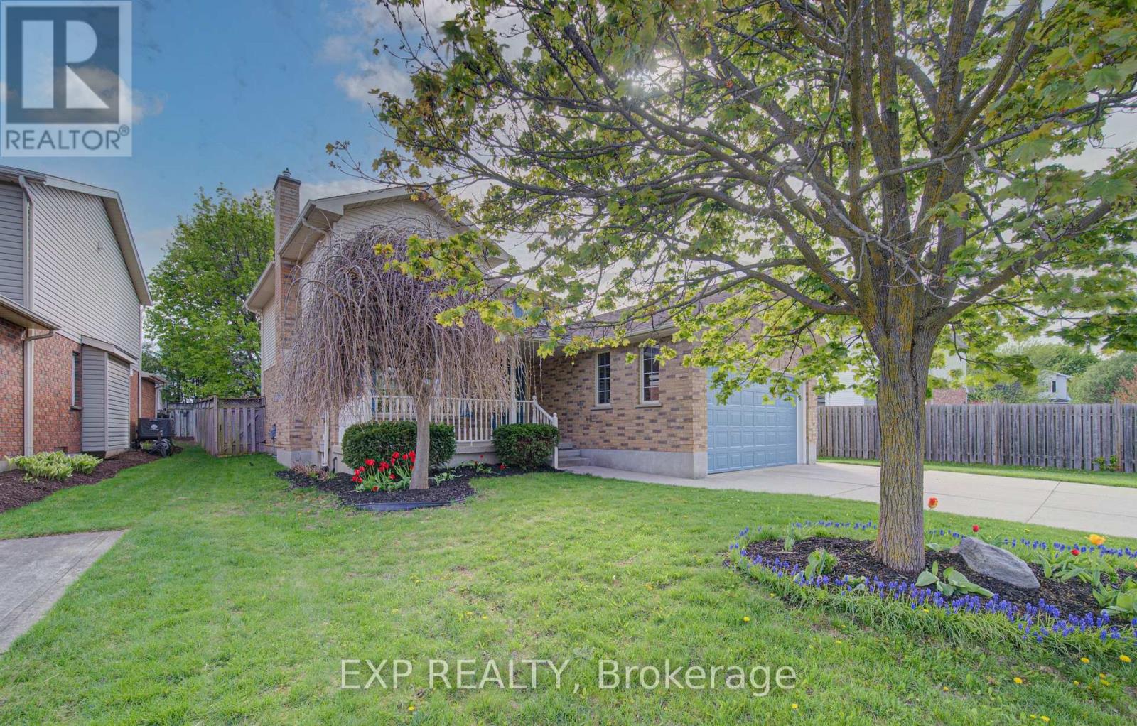 Detached at 225 DARTMOOR CRESCENT, Waterloo