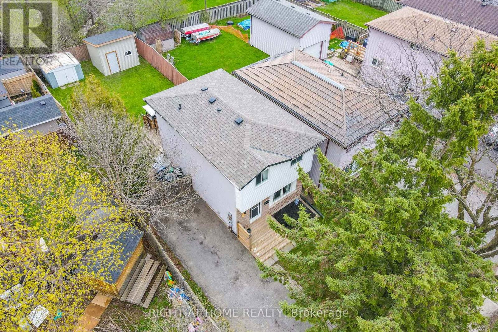 Detached at 152 HADATI ROAD, Guelph (Grange Road)