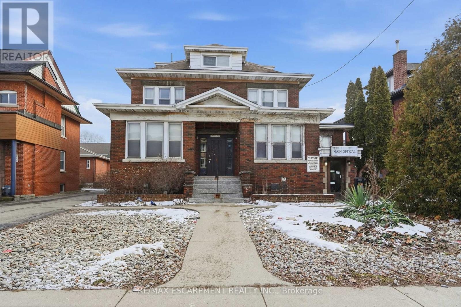 Other at 826 MAIN STREET E, Hamilton (Blakeley)