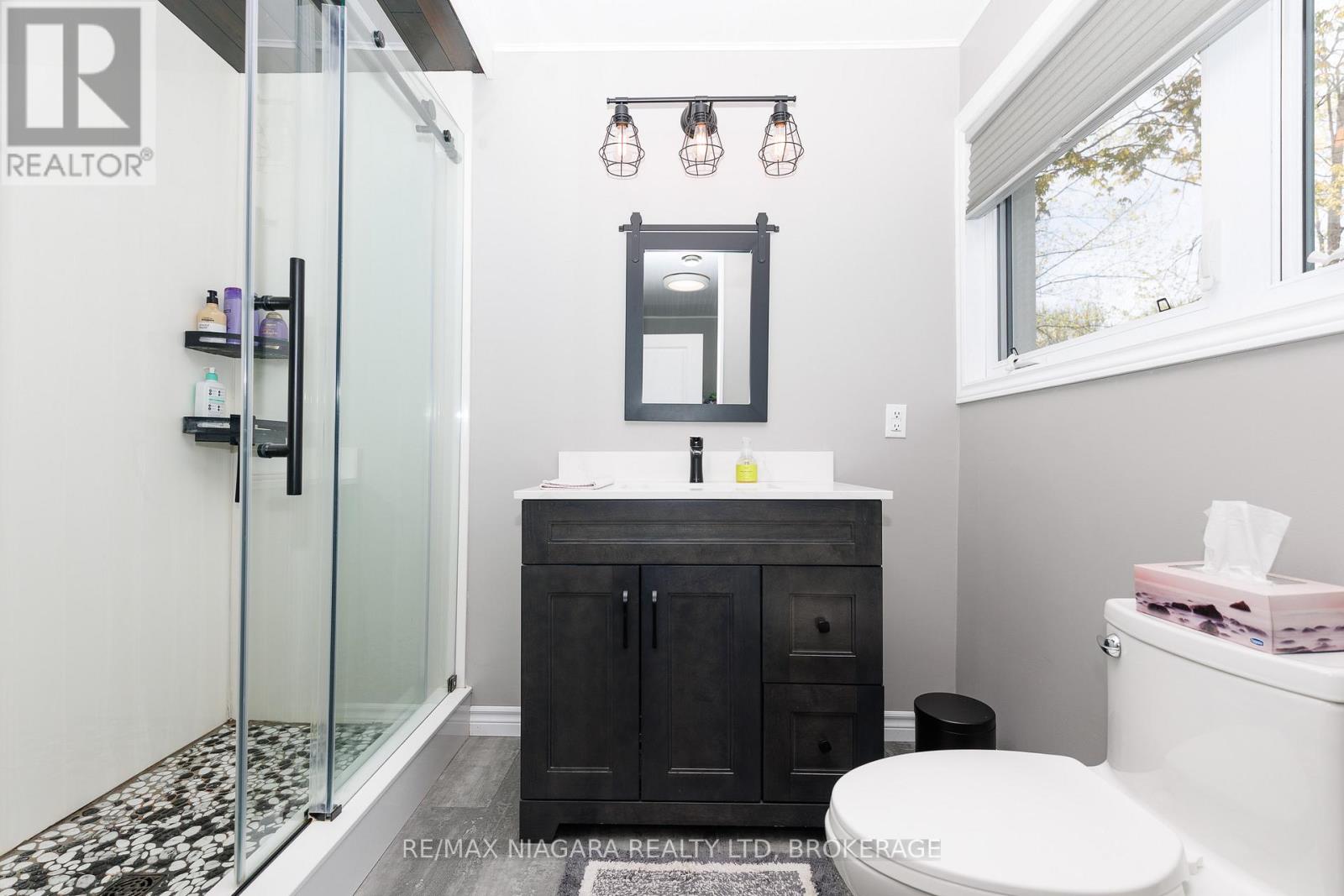 Detached at 3283 GROVE AVENUE, Fort Erie