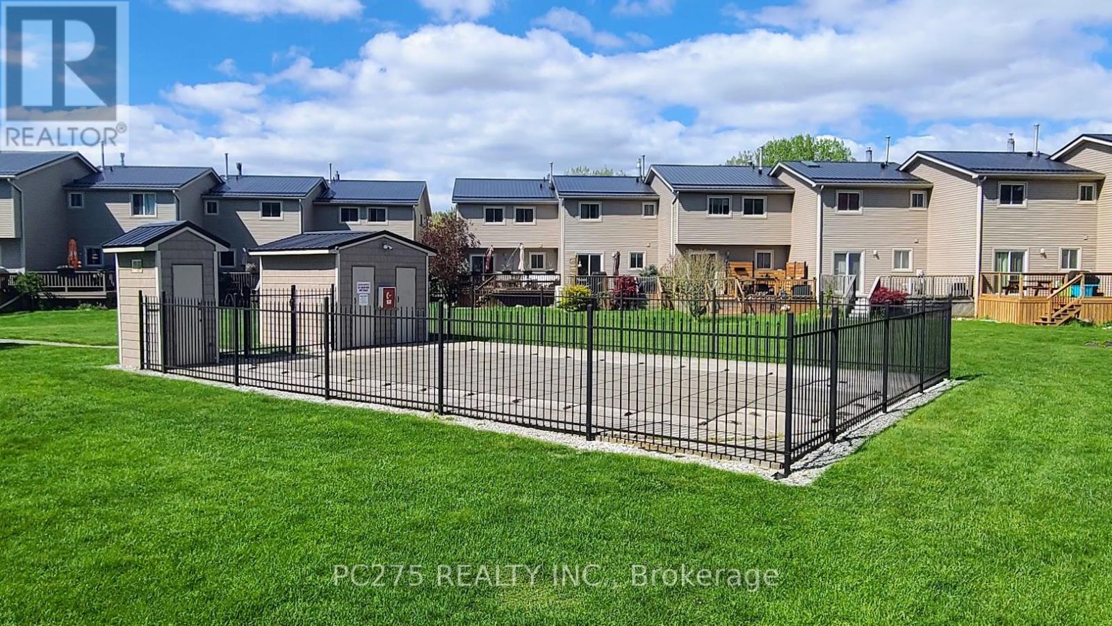 Townhouse at 24 - 301 CARLOW ROAD, Central Elgin