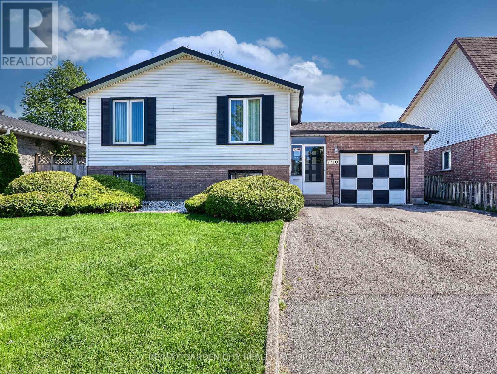 Detached at 7740 CHOROZY STREET, Niagara Falls (Ascot)