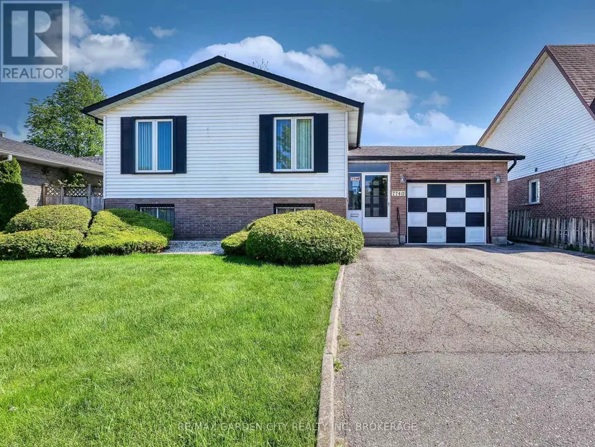 Detached at 7740 CHOROZY STREET, Niagara Falls