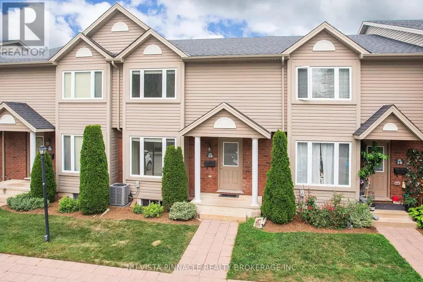 Townhouse at 18 - 780 FANSHAWE PARK ROAD E, London North