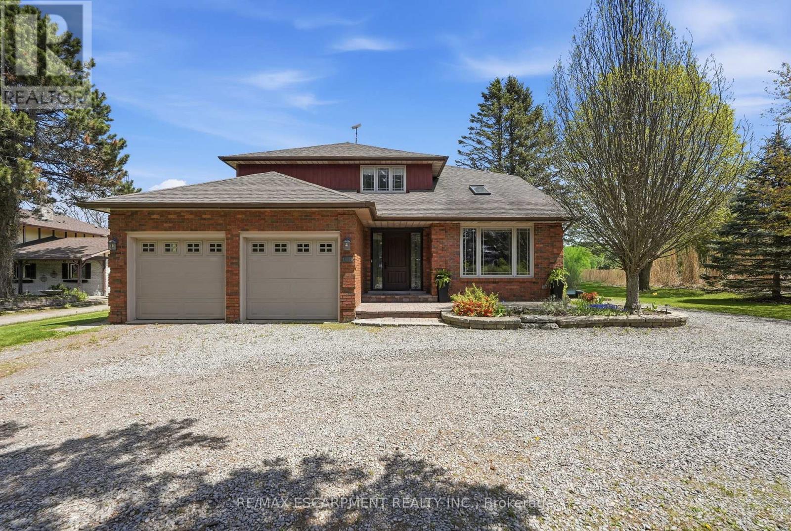 Detached at 108 HIGHWAY 52, Hamilton
