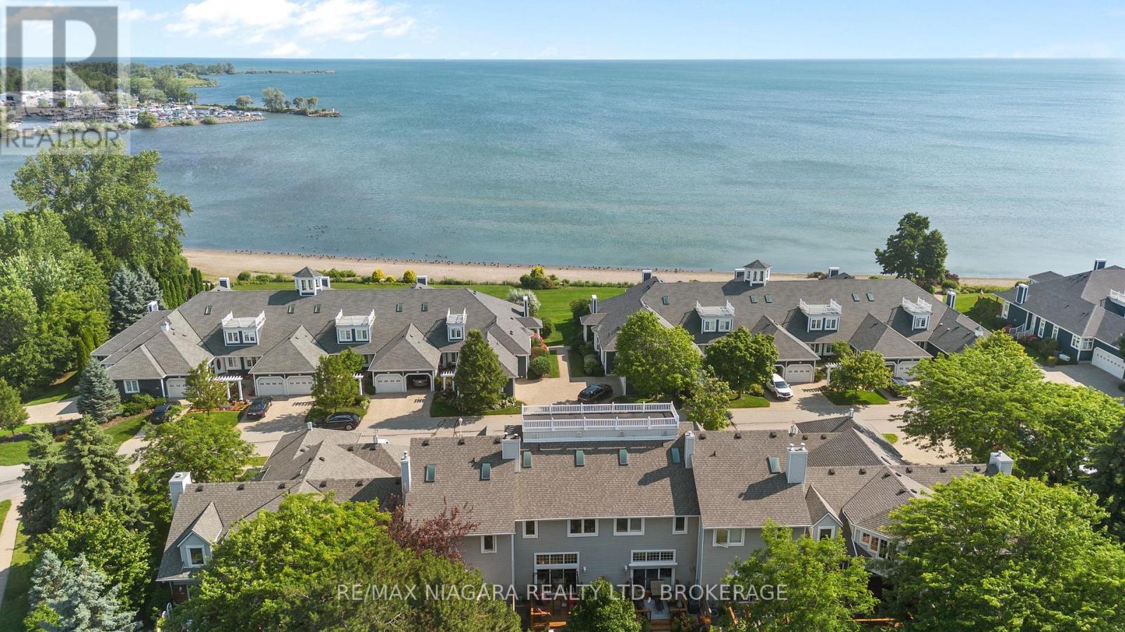 Townhouse at 41 - 15 LAKESIDE DRIVE, St. Catharines (Port Weller)