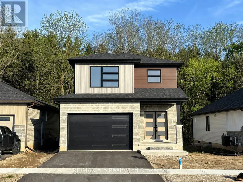 Detached at 41 CASH CRESCENT, Ingersoll