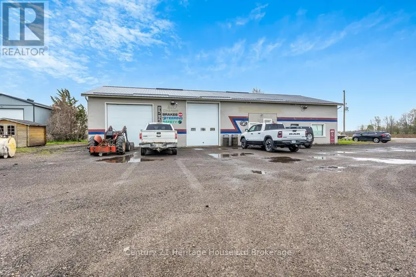 Other at 684280 ROAD 68, Zorra