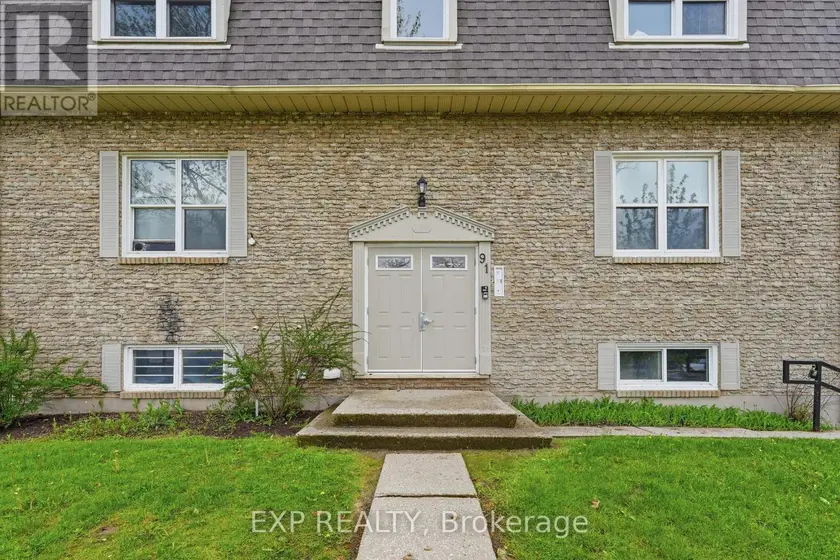 Apartment at 3 - 91 WESTMOUNT ROAD N, Waterloo