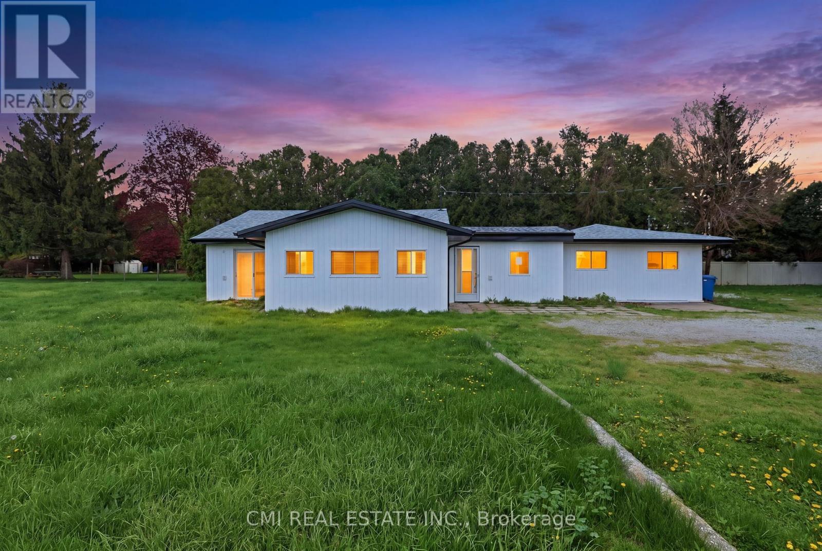 Detached at 7526 GRANDE RIVER LINE, Chatham-Kent (Paincourt)