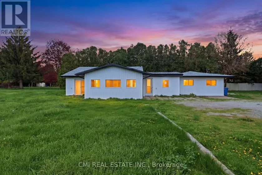 Detached at 7526 GRANDE RIVER LINE, Chatham-Kent
