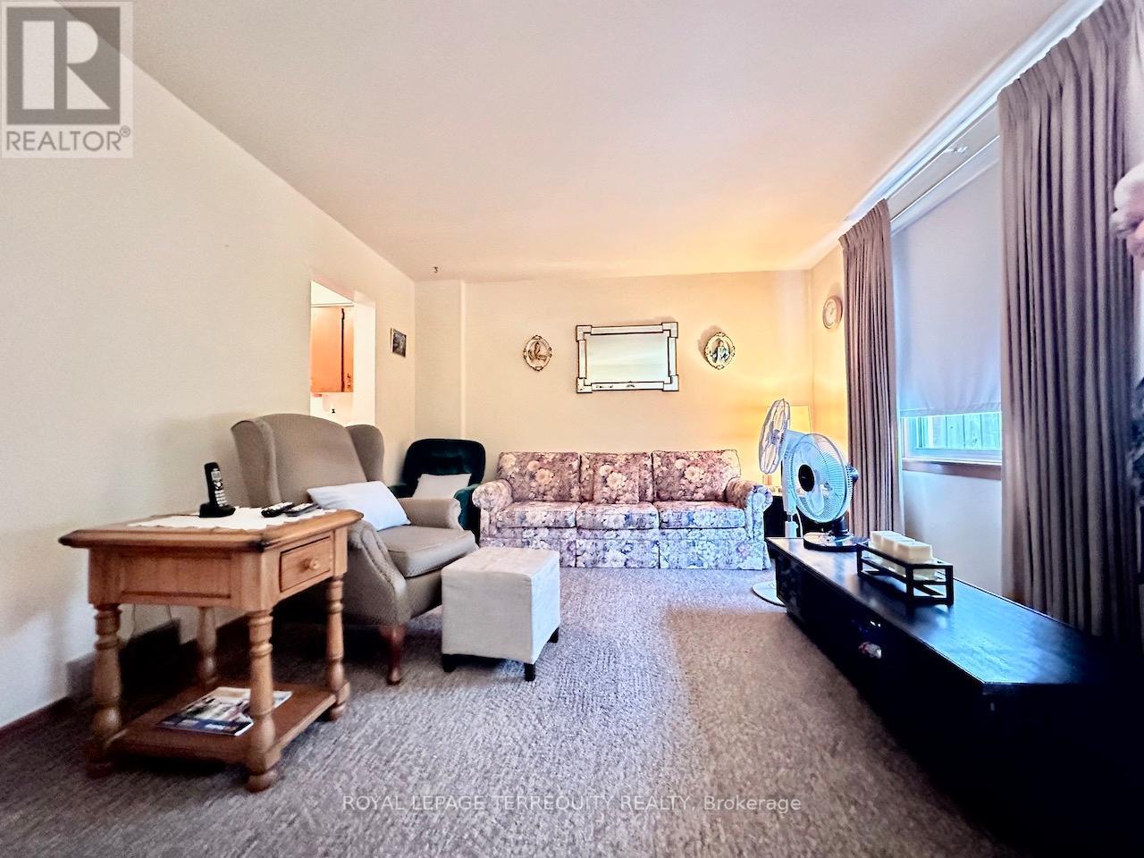 Townhouse at 35-41 ORCHARD PLACE, Chatham-Kent