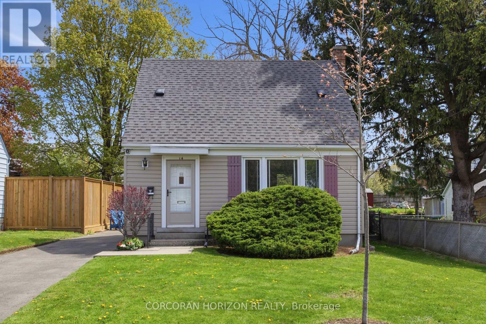 Detached at 14 LORNE CRESCENT, Kitchener