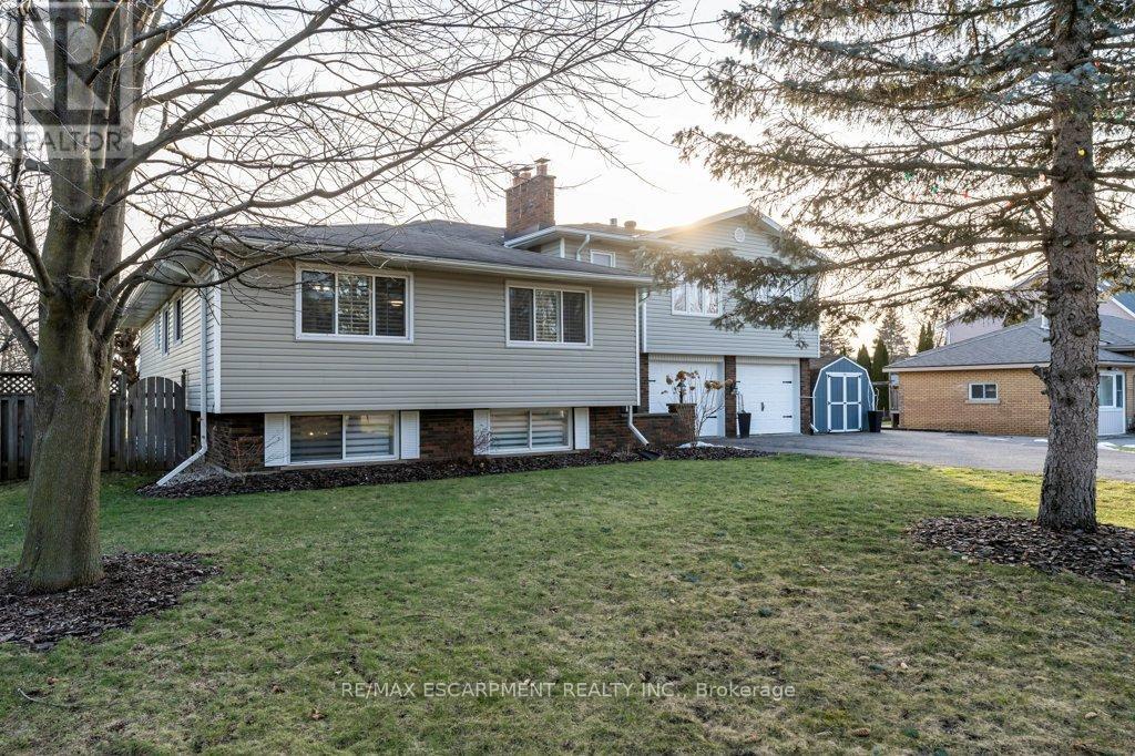 Detached at 9793 DICKENSON ROAD W, Hamilton