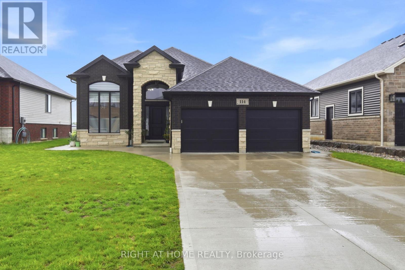 Detached at 114 TUSCANY TRAIL, Chatham-Kent (Chatham)