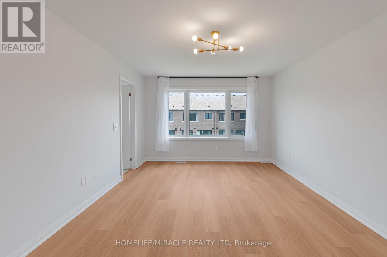 Townhouse at 20 CORLEY STREET, Kawartha Lakes