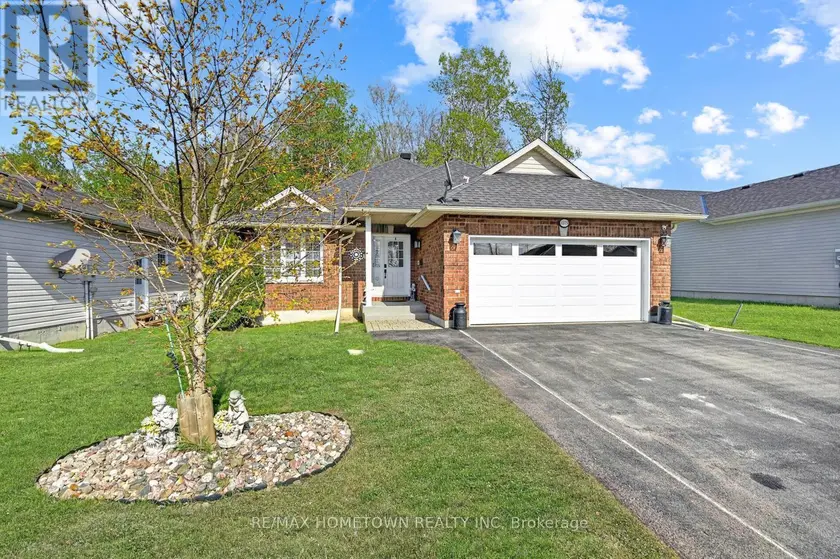 Detached at 1079 SHEARER DRIVE, Brockville