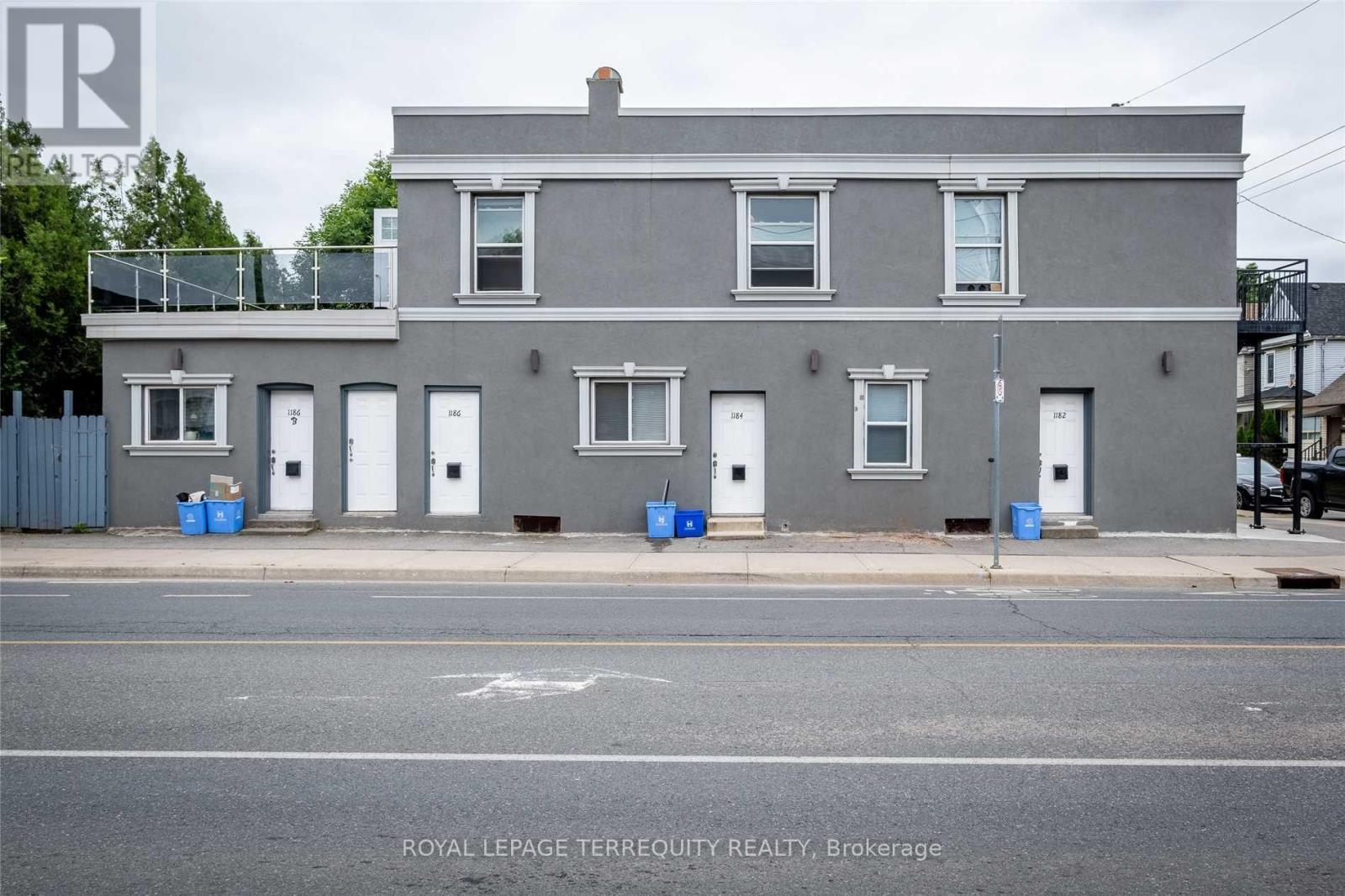 Detached at 1184 CANNON STREET E, Hamilton (Crown Point)