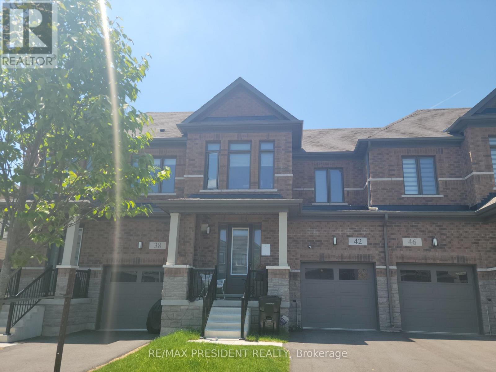Townhouse at 42 ROBERT WYLLIE STREET, North Dumfries