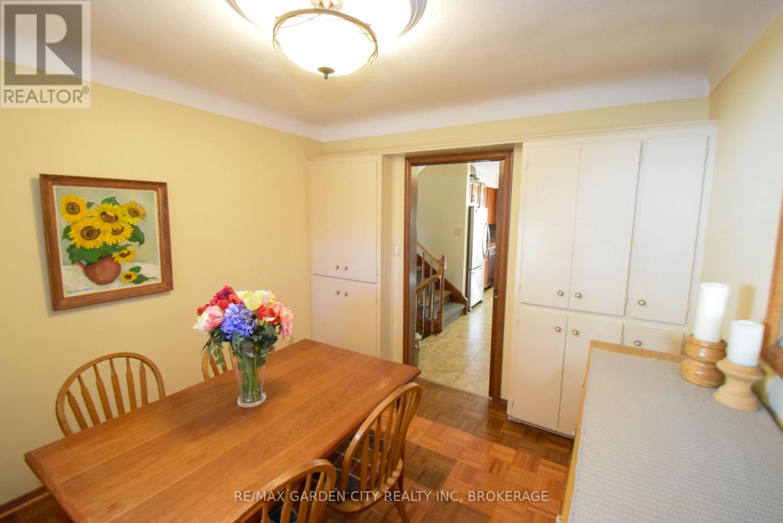 Detached at 40 BELAIR DRIVE, St. Catharines