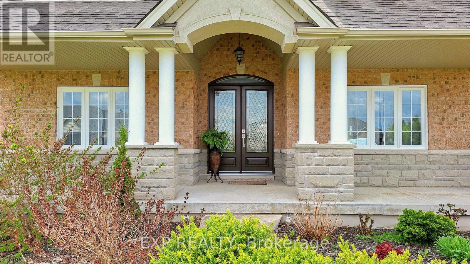 Multiplex at 42 SOMERVILLE CRESCENT W, Mulmur