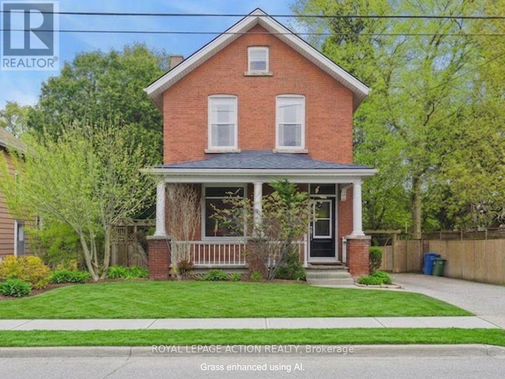Detached at 326 WATERLOO AVENUE, Guelph (Junction/Onward Willow)
