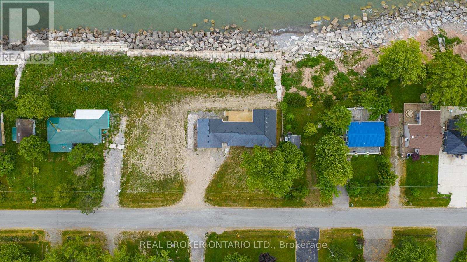 Detached at 21 VILLELLA ROAD, Haldimand (Dunnville)