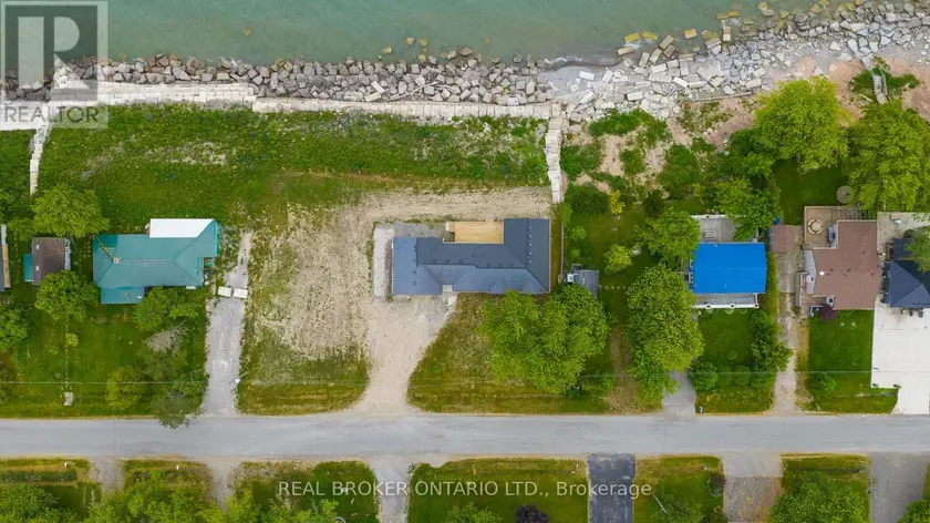 Detached at 21 VILLELLA ROAD, Haldimand (Dunnville)