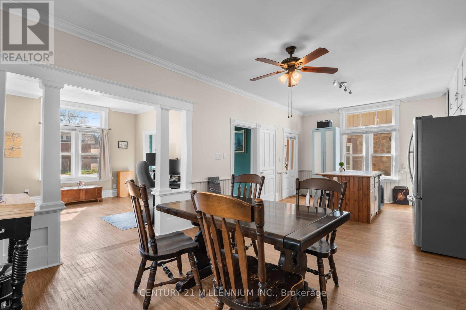Detached at 22 CROZIER STREET, East Luther Grand Valley