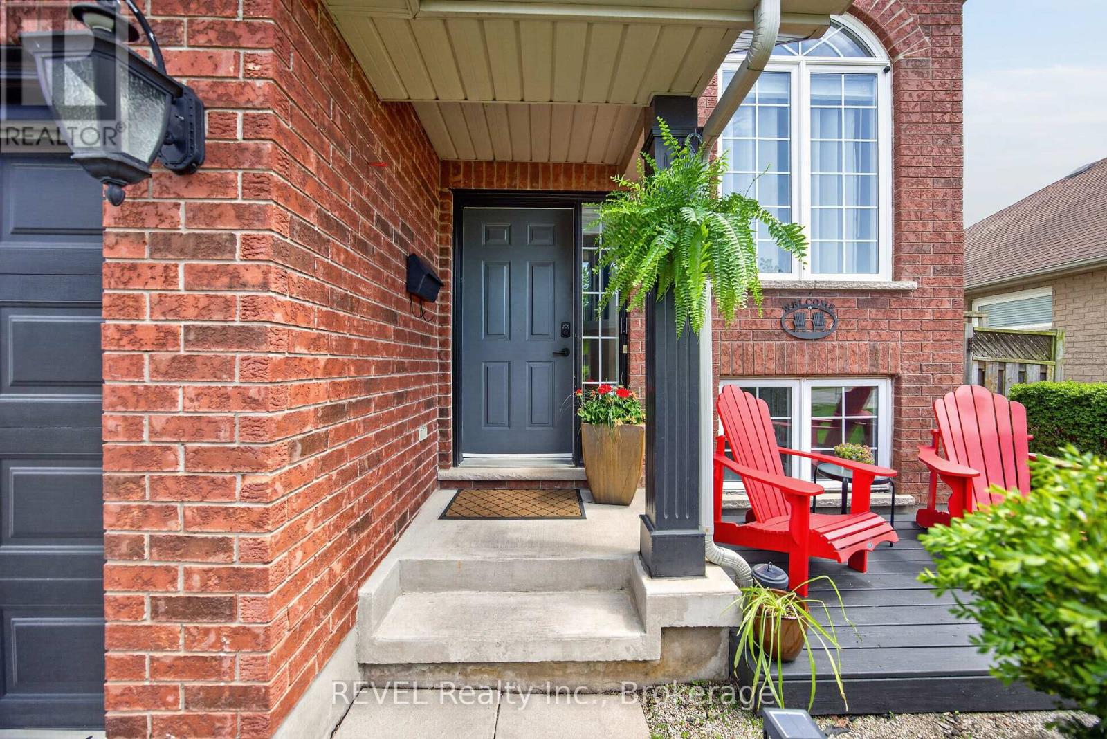 Detached at 126 WESTLAND STREET, St. Catharines