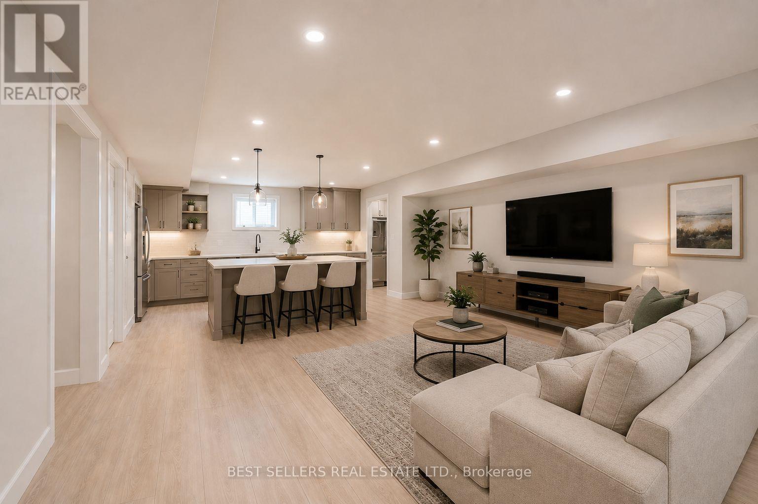 Detached at 395 KLEIN CIRCLE, Hamilton