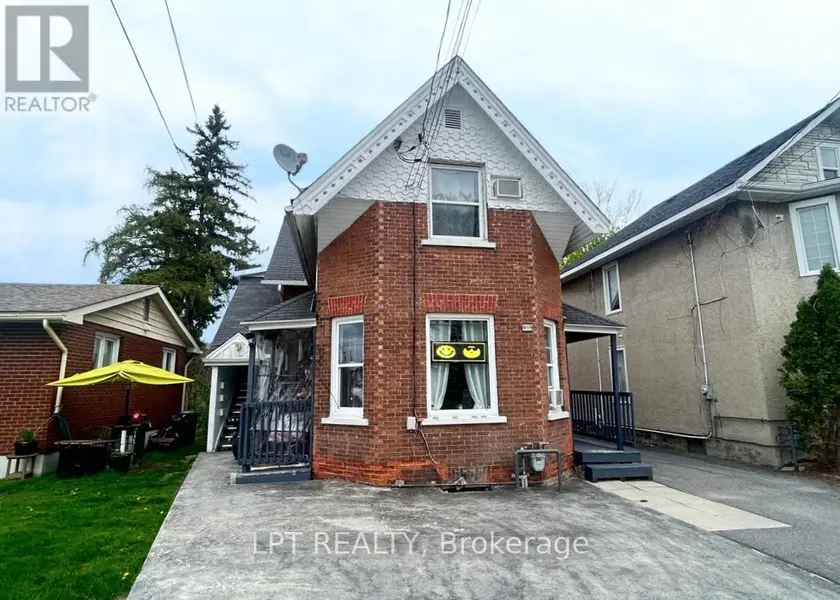 Multiplex at 71 MCGONIGAL STREET W, Arnprior