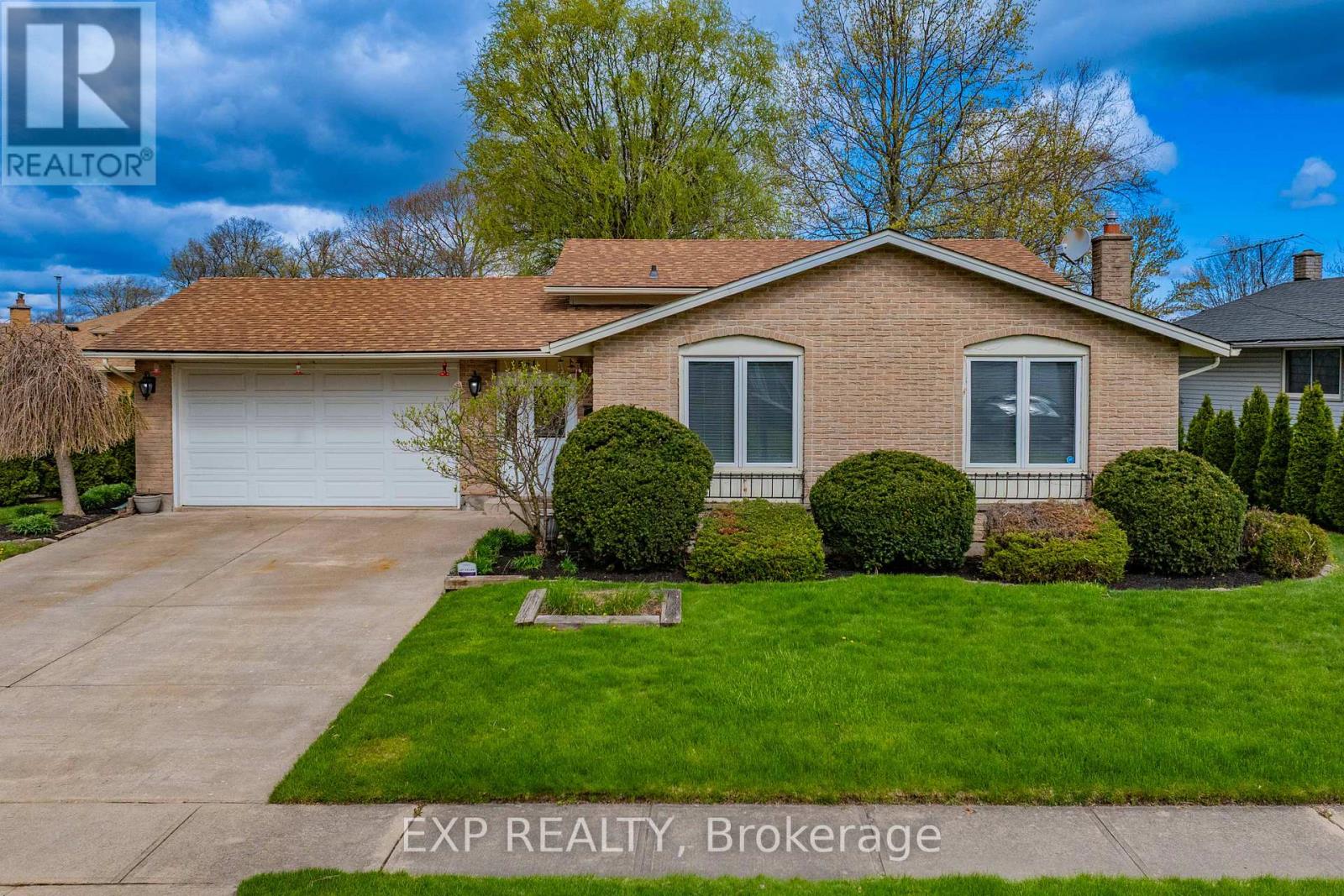 Detached at 7551 FERN AVENUE, Niagara Falls (Oldfield)