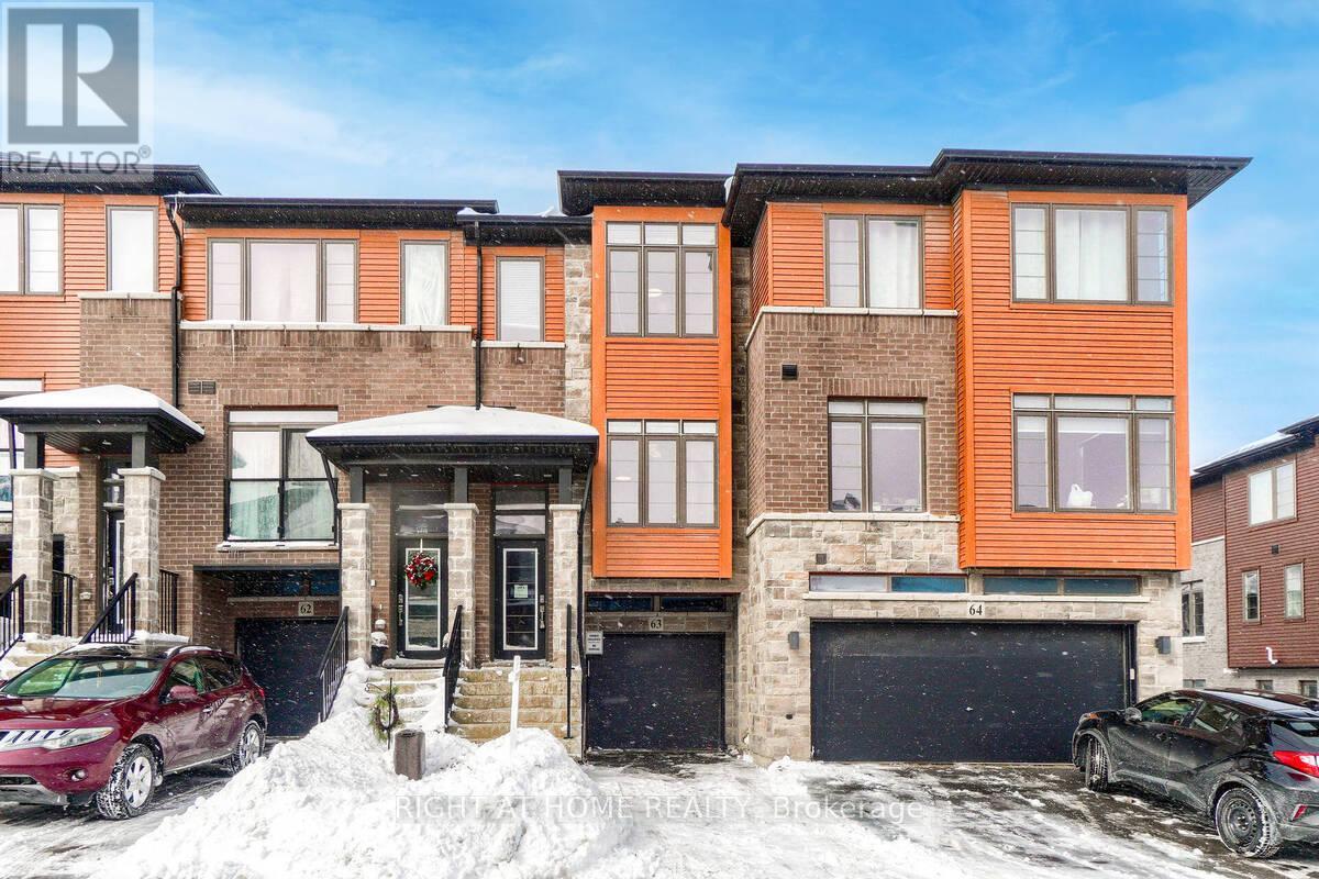 Townhouse at 63 - 30 TIMES SQUARE BOULEVARD, Hamilton (Stoney Creek)