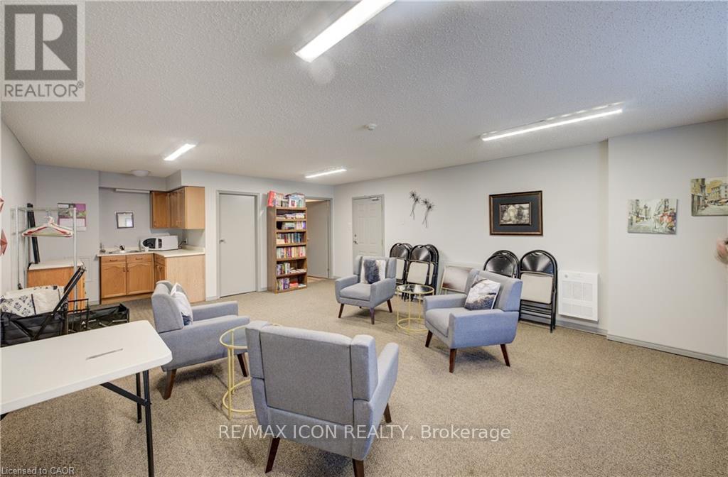Apartment at 210 - 440 DURHAM STREET W, Wellington North (Mount Forest)