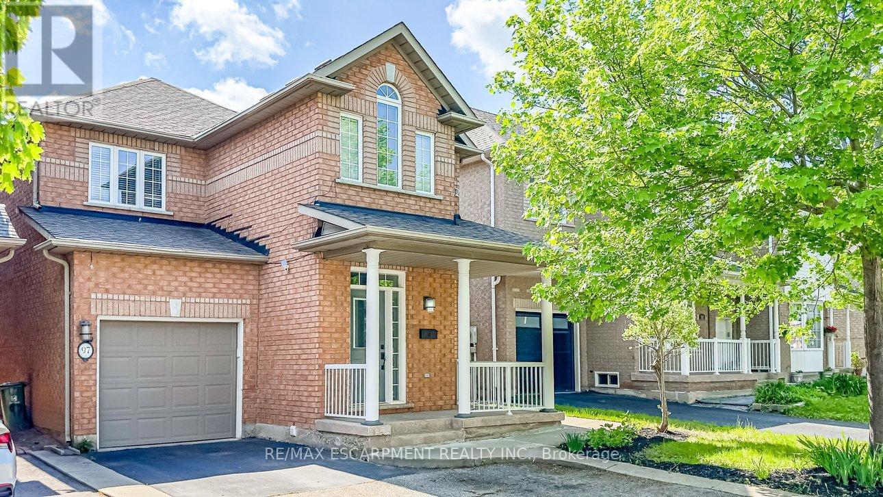 Detached at 97 PEACHWOOD CRESCENT, Hamilton (Stoney Creek)