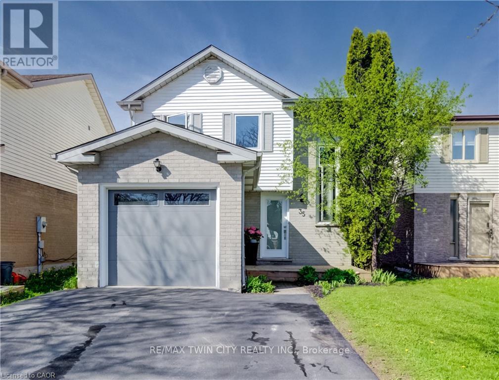 Detached at 35 CAMROSE COURT, Kitchener