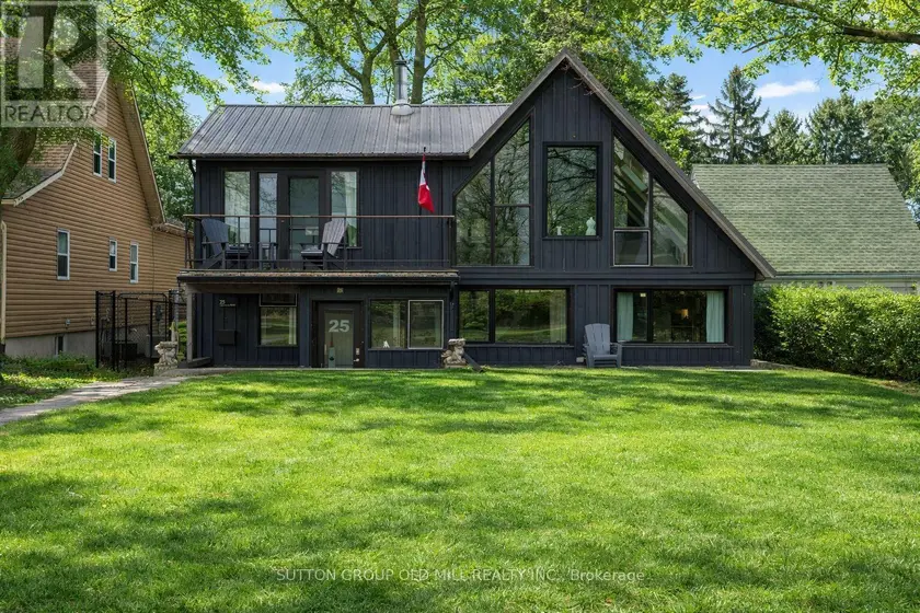 Detached at 25 LAKESHORE ROAD W, Port Colborne (Sugarloaf)