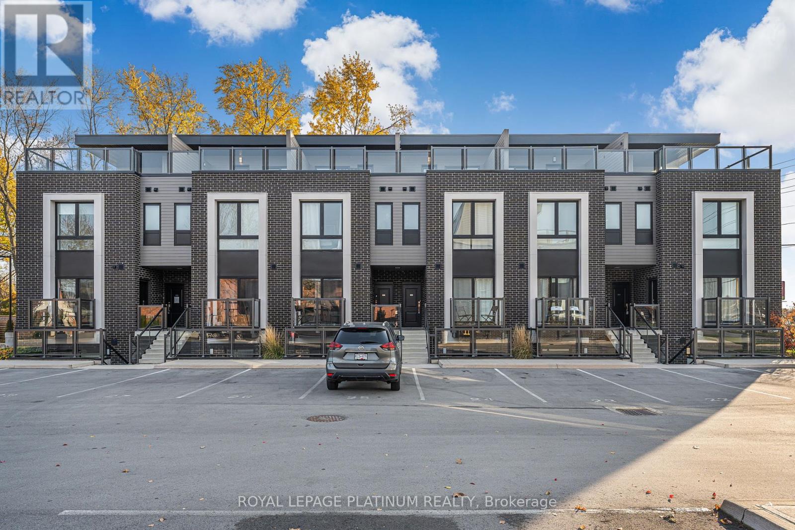 Townhouse at 213 - 6065 MCLEOD ROAD, Niagara Falls (Arad/Fallsview)