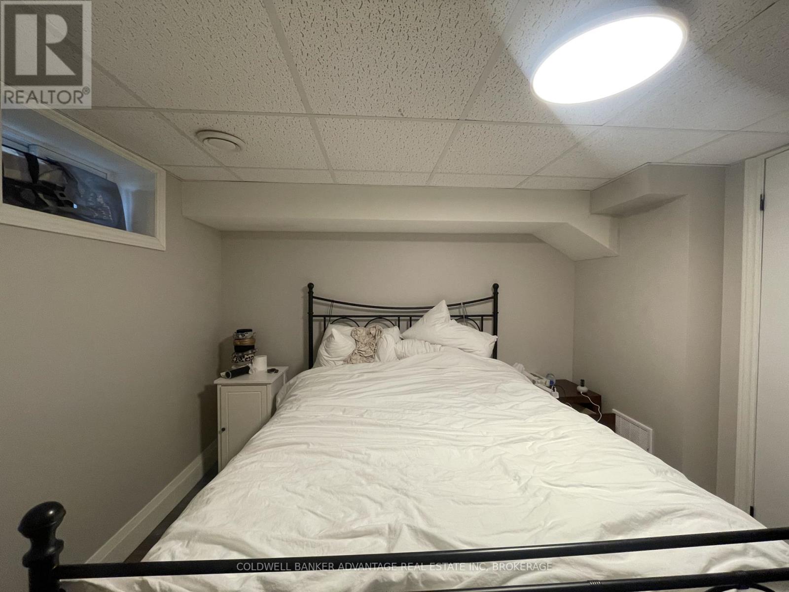 Detached at LOWER - 98 MASTERSON DRIVE, St. Catharines