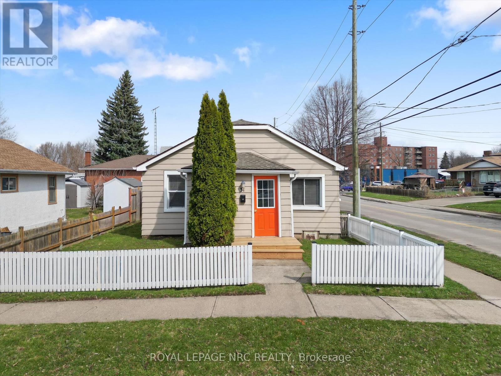 Detached at 31 PROSPECT AVENUE, St. Catharines (Facer)