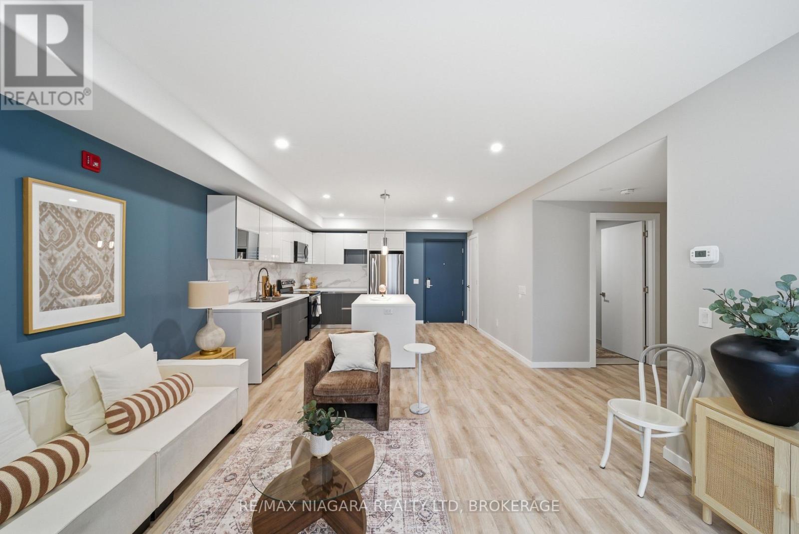 Multiplex at 112 C - 155 HAGAR STREET, Welland