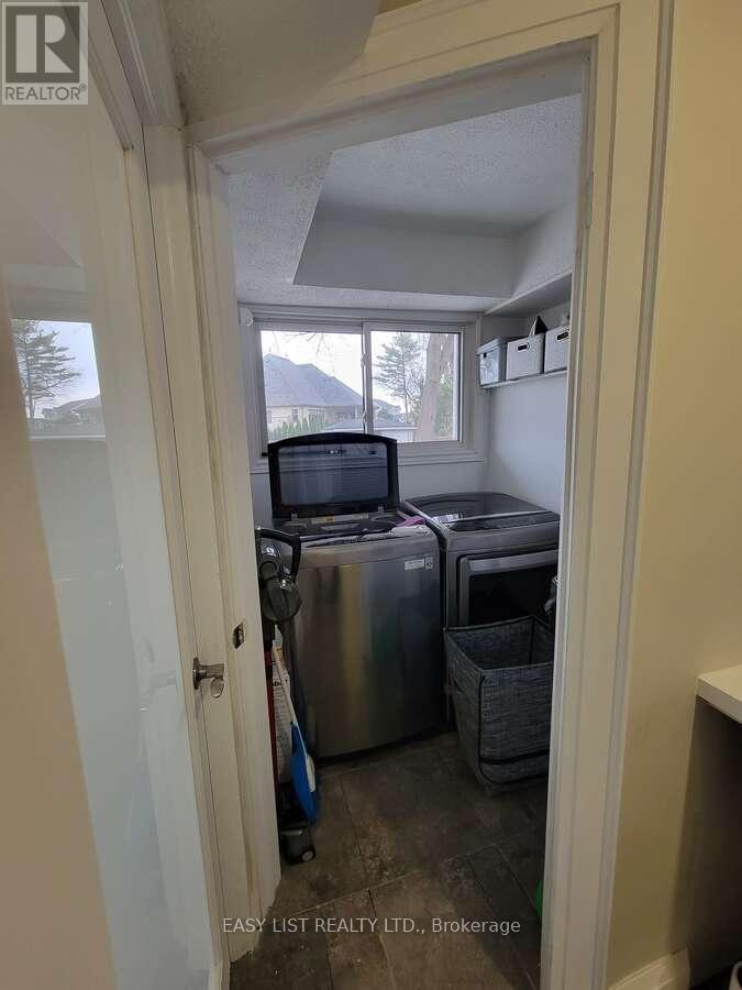 Detached at 112 CLOVELLY ROAD, Tecumseh